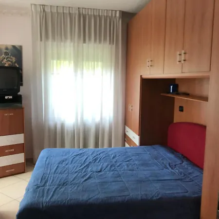 Villa Vacanze - Vicino Arona Pisano